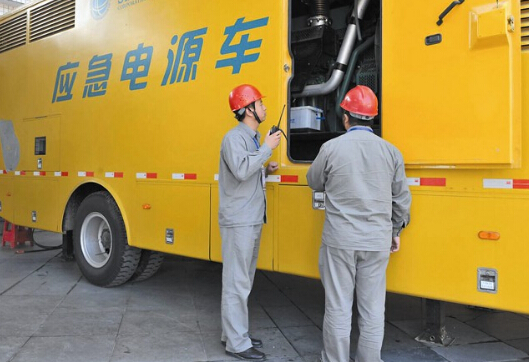 明山如何清理被灰尘覆盖的机油散热器？